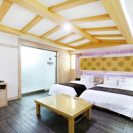 โฮเต็ล บัทเลอร์ Hotel ซูวอน ห้อง รูปภาพ
