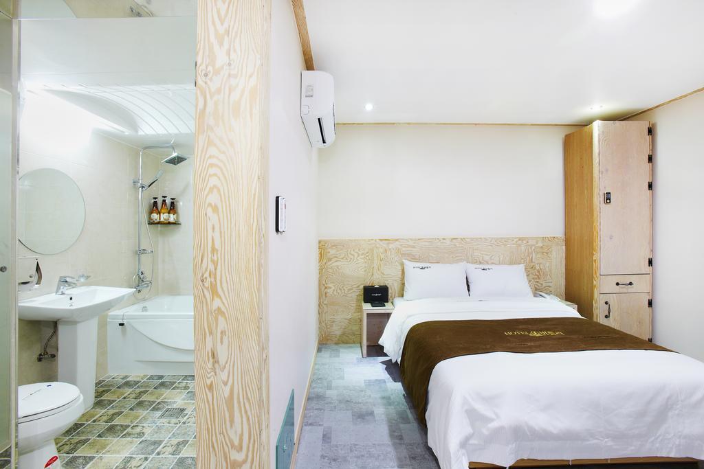 โฮเต็ล บัทเลอร์ Hotel ซูวอน ห้อง รูปภาพ